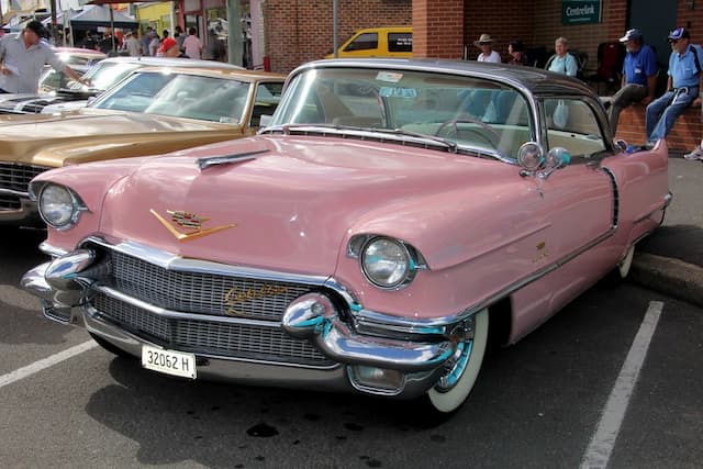 Cadillac de Ville Coupe 1956