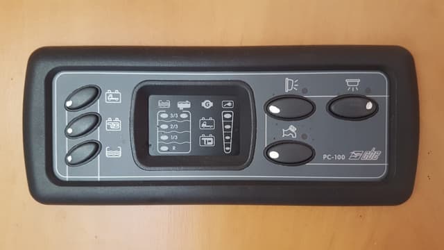  CBE Anzeige/Display PC 100 12 Volt Bedienelement