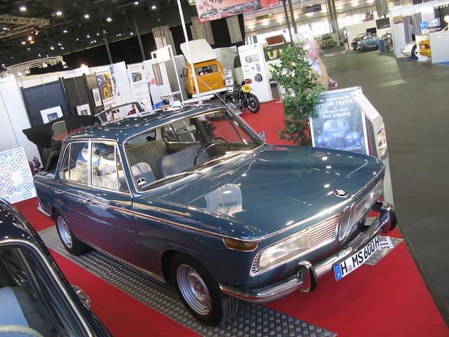 BMW 2000 tilux