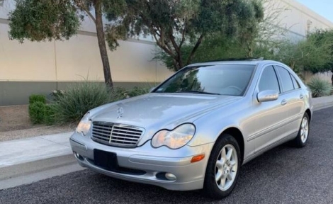 Mercedes-Benz C240 Limousine